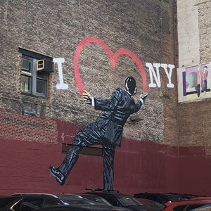 Meet your Posher, Ariel